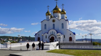 Патриарх Московский и всея Руси Кирилл поприветствовал прихожан собора Святой Живоначальной Троицы в столице Камчатки