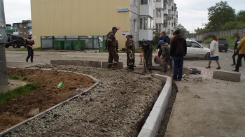 В Петропавловске – Камчатском идет благоустройство 16 дворовых территорий