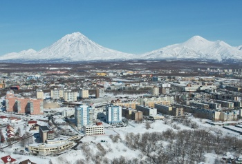 Горожанам напоминают о важности соблюдения правил безопасности в новогодние праздники