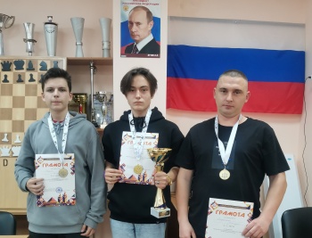 В краевой столице названы победители чемпионата по быстрым шахматам