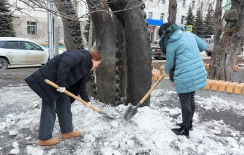 Первые общегородские субботники в краевом центре стартовали 7 апреля