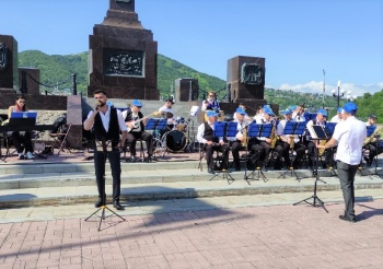 Сегодня в центре города выступит Городской оркестр