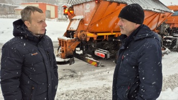 Глава города Евгений Беляев проверил порядок снегоочистки на ряде проблемных участков